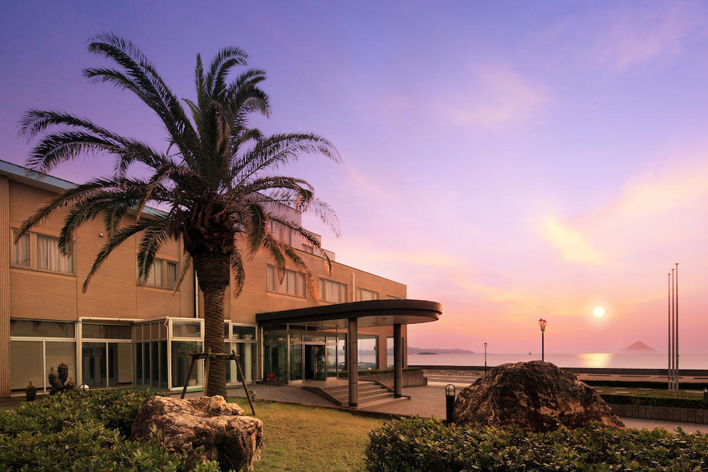 Tateyama Yuhikaigan Hotel Exterior photo