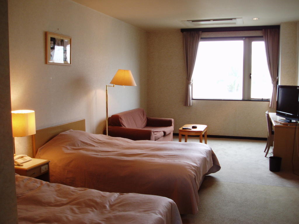 Tateyama Yuhikaigan Hotel Room photo